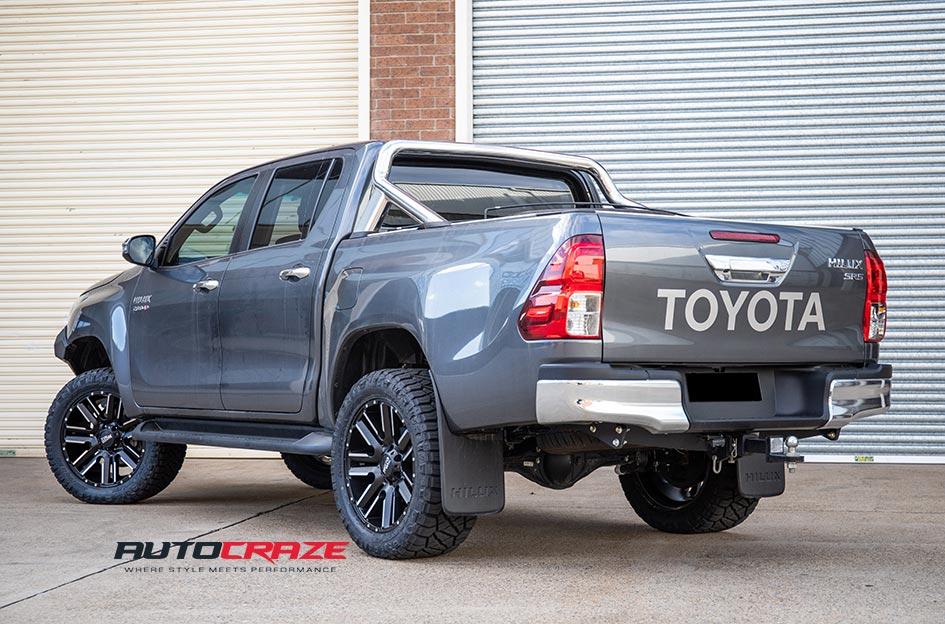 TOYOTA HILUX N80 4WD MO978 RAZOR SATIN BLACK MACHINED 